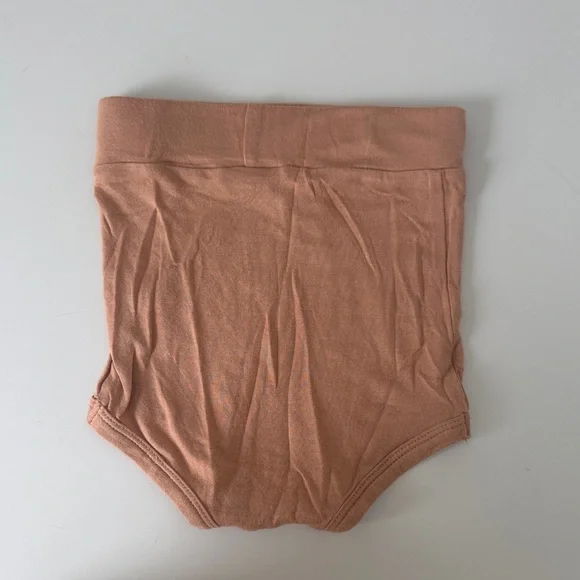 Kate Quinn the Woods Bamboo Kids High-Waist Bloomer Shorts in Dusty Peach - Picture 2 of 3